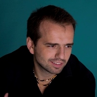 Kategorie: Felietony – Patrik Jablonski - doskonały pianista i miłośnik…tenisa ziemnego