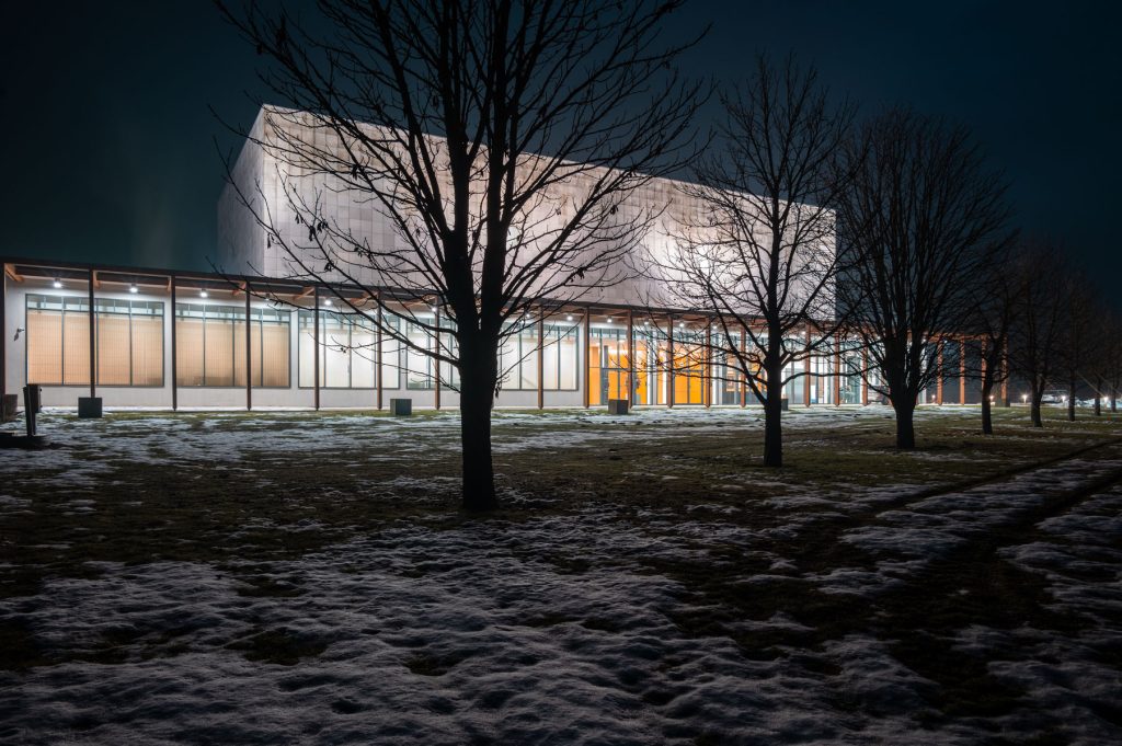 budynek Europejskiego Centrum Muzyki Krzysztofa Pendereckiego w Lusławicach